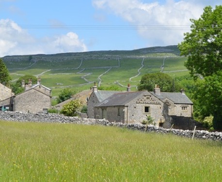 Hill Top Farm - Holiday Cottage