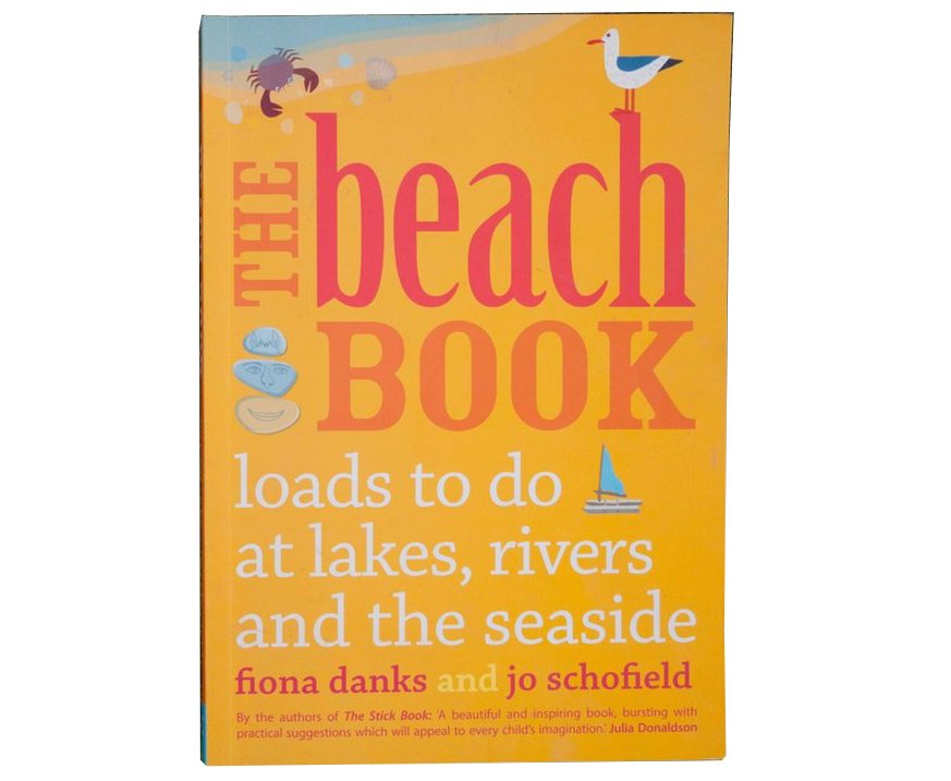 The beach book offers endless opportunities for play, adventures, and fun, whether you are at the seaside, next to rivers or beside lakes. Create your own adventures, by damming a stream or cooking up beach feasts. Invent fun games such as making stone towers or ball runs. Fire up your imagination and get creative with castles, sand mermaids and driftwood monsters. Beach rubbish may double as streamers, flags, boats or kites and the beach at night looks great with glowing holes or floating lanterns. The beach book is packed with ideas for exploring and enjoying every kind of beach.