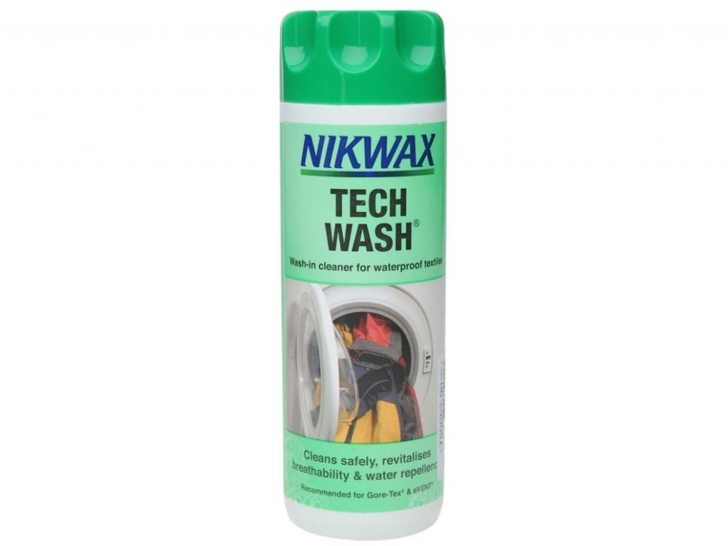 The No.1 easy to use, safe, high performance cleaner for wet weather clothing and equipment.

Cleans effectively, reviving breathability and water repellency.