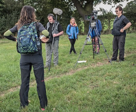 Behind the Scenes with Julia Bradbury and The Outdoor Guide filming in Cheshire ...