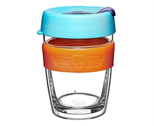 For those who are last to leave the party.

KeepCup Longplay adds a removable tritan booster to our glass cup to create a twin wall vessel. The booster increases durability, retains heat and protects touch.

For hot drinks Longplay will improve heat retention and insulate your hand from heat, and for ice drinks, keep them cold longer and prevent condensation.