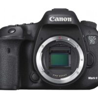 Canon EOS 7D Mark II - The Outdoor Guide