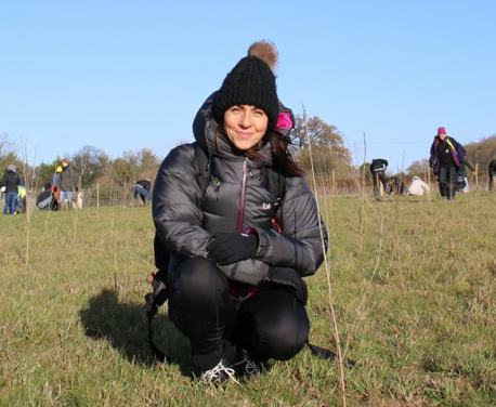 Julia Bradbury and The Outdoor Guide were invited to attend the Carbon Capture Day set up by Premier Paper Group and the Woodland Trust to help plant new trees