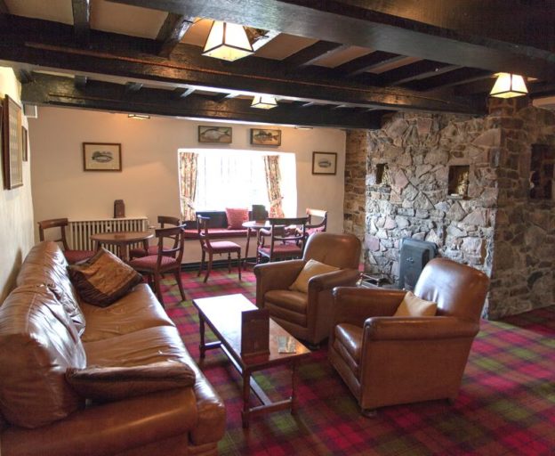 Izaak Walton Hotel - Dovedale Bar - The Outdoor Guide