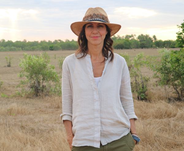 Australia with Julia Bradbury  is a new eight part documentary series featuring Julia Bradbury as she explores Australia on foot, plane and camel!