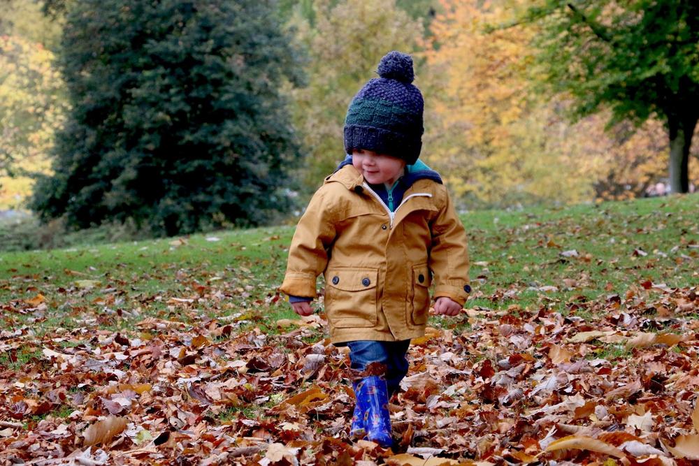 Get kids outdoors in autumn