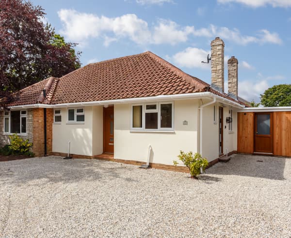 A large family sized self-catering, dog friendly bungalow in the tranquil village of Lilliput near Poole Harbour