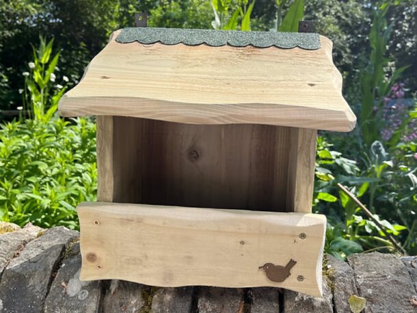 Rustic Blackbird Box - The Outdoor Guide